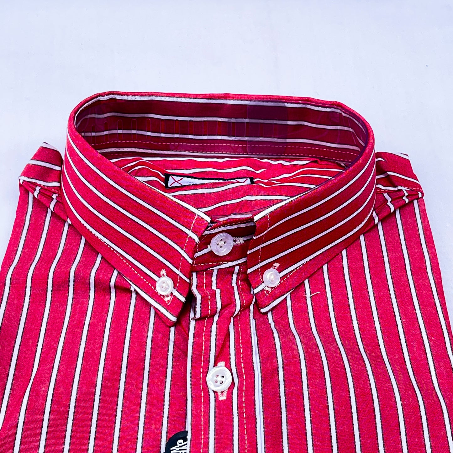 Men’s Custom Fit Red Striped Shirt W02